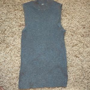 Small Forever 21 Grey Tank Top